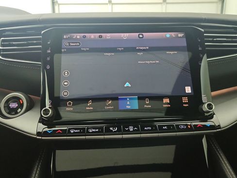 New 2026 Jeep Grand Wagoneer L Limited AWD/4WD image 26