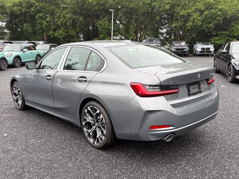 Used 2026 BMW 330i xDrive Sedan w/ Premium Package AWD/4WD image 5