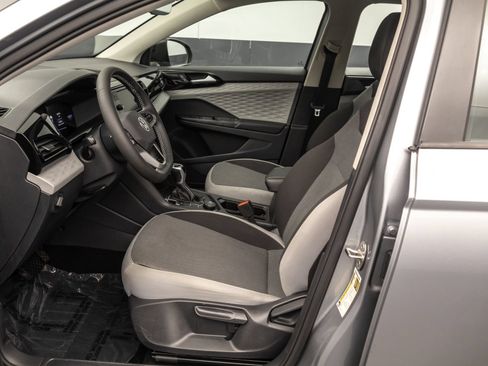 Used 2023 Volkswagen Taos S AWD/4WD image 4