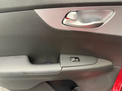 Used 2023 Kia Forte LXS FWD image 16