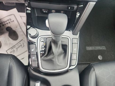 Certified 2024 Kia Seltos EX AWD/4WD image 15