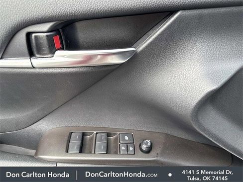 Used 2024 Toyota Camry LE image 9