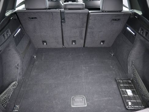 Used 2025 Audi Q5 2.0T Premium image 43