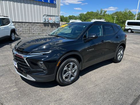 Used 2024 Chevrolet Blazer LT w/ Convenience Package AWD/4WD image 7