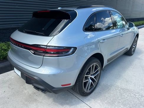Used 2026 Porsche Macan AWD/4WD image 9