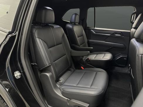 Used 2024 GMC Acadia Elevation w/ Trailering Package image 31