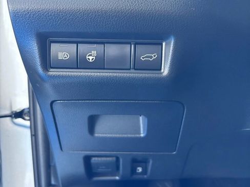 Used 2024 Toyota Grand Highlander Limited image 22