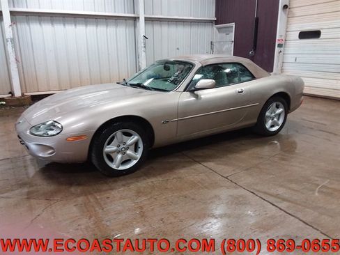 Used 1997 Jaguar XK8 Convertible image 4