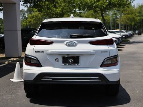 Used 2023 Hyundai Kona SE FWD image 10