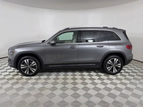 New 2026 Mercedes-Benz GLB 250 4MATIC image 4