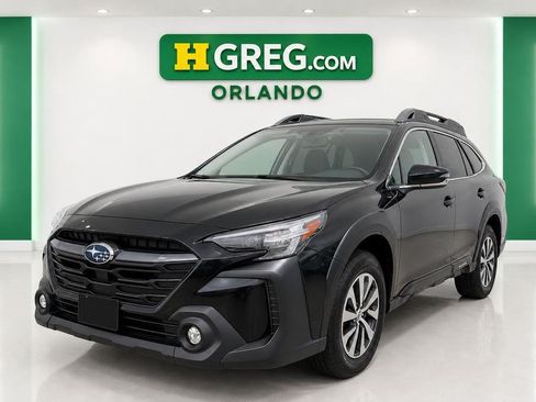 Used 2023 Subaru Outback Premium AWD/4WD image 4
