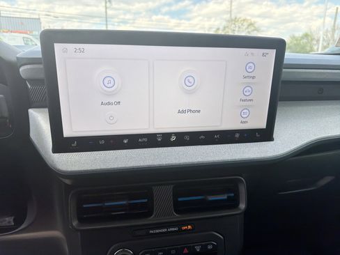 New 2025 Ford Maverick XLT w/ XLT Luxury Package FWD image 25