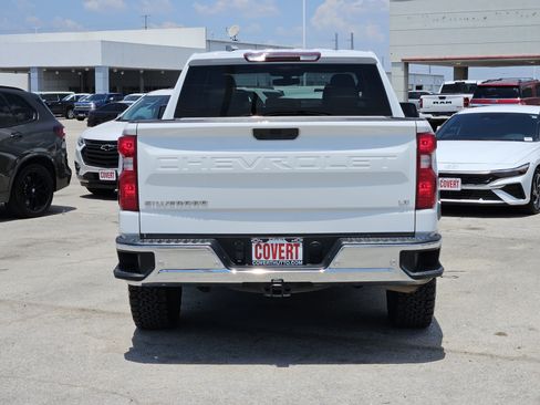 Used 2022 Chevrolet Silverado 1500 LT w/ Safety Package RWD image 6