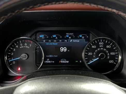 Used 2019 Ford F150 Platinum w/ Equipment Group 701A Luxury image 18