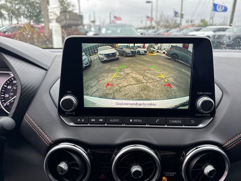 Certified 2022 Nissan Sentra SR w/ Midnight Edition image 20