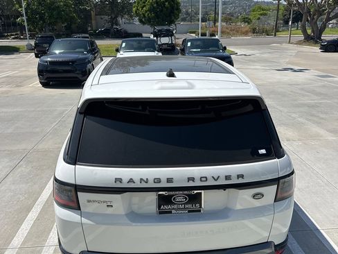 Used 2022 Land Rover Range Rover Sport HSE Silver Edition AWD/4WD image 4