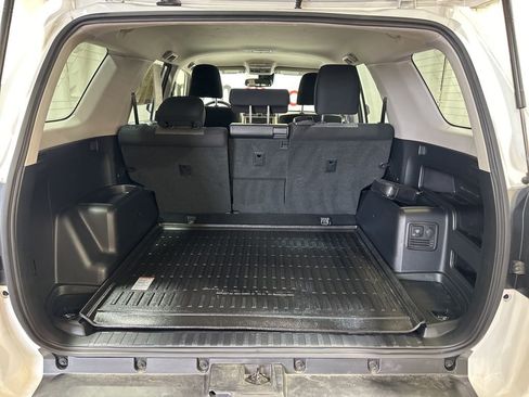 Used 2023 Toyota 4Runner SR5 image 18