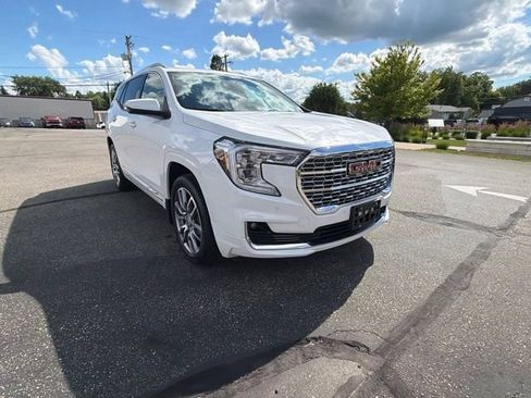 Used 2023 GMC Terrain Denali w/ LPO, Floor Liner Package AWD/4WD image 7