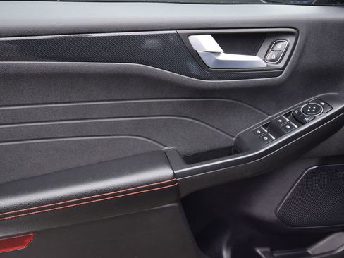 Used 2024 Ford Escape ST-Line image 26