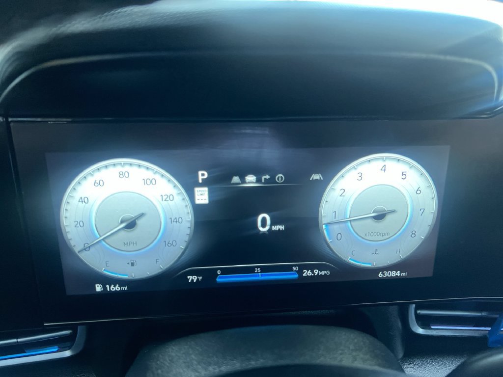 Used 2024 Hyundai Elantra Limited FWD image 10