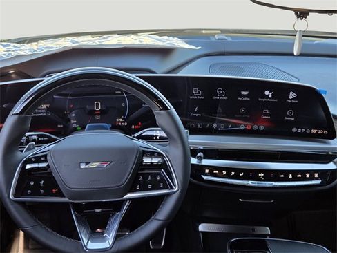 New 2026 Cadillac Lyriq V image 12