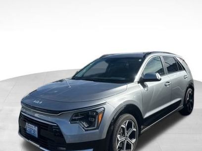 Certified 2023 Kia Niro SX Touring