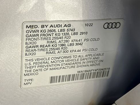 Used 2023 Audi SQ5 Premium Plus w/ Premium Plus Package image 27