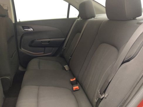 Used 2019 Chevrolet Sonic LT w/ Convenience Package FWD image 18