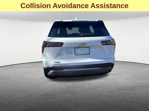 Used 2025 Chevrolet Equinox LT image 8