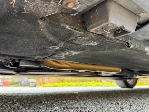 Used 2011 Rolls-Royce Ghost image 95