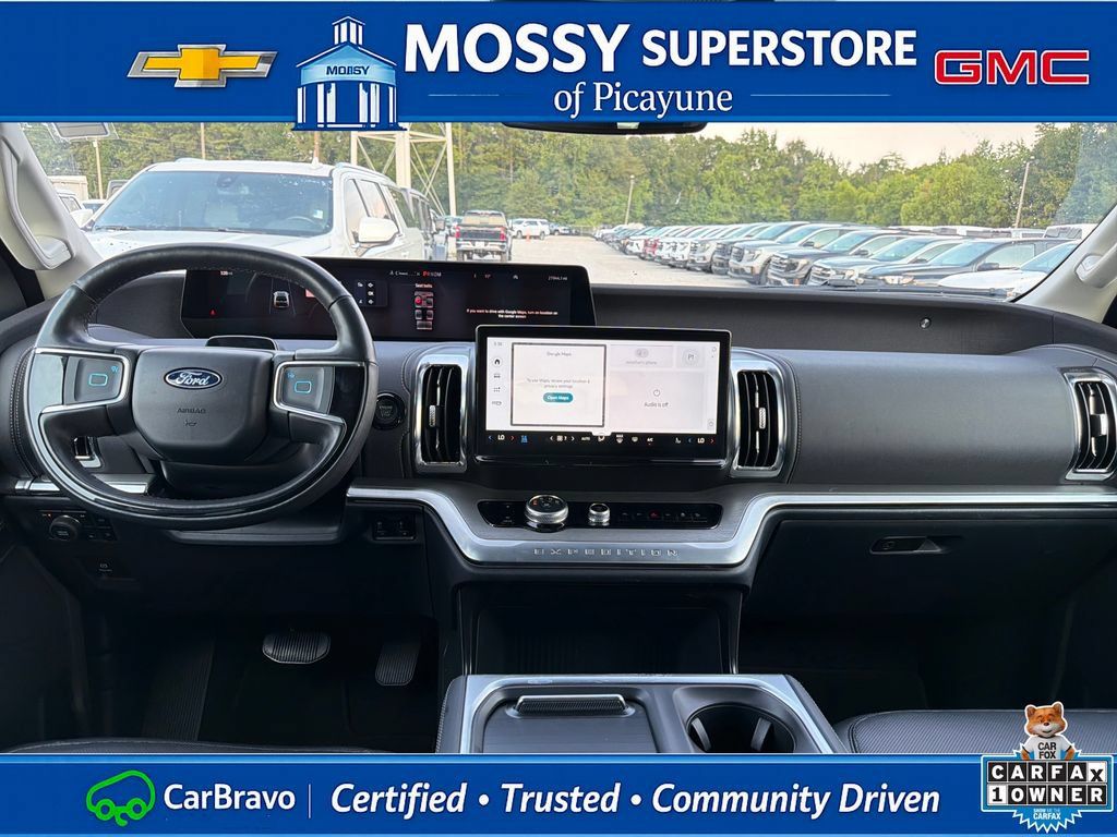 Used 2025 Ford Expedition Max Platinum AWD/4WD image 14
