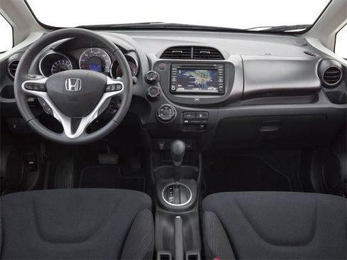 Used 2013 Honda Fit Sport image 7