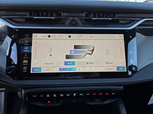 New 2026 Jeep Cherokee Limited image 10