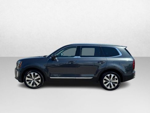 Used 2022 Kia Telluride EX w/ EX Premium Package FWD image 8