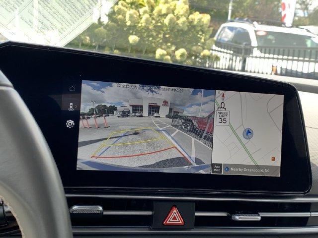 Used 2025 Hyundai Elantra SEL FWD image 22