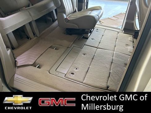 Used 2015 Chrysler Town & Country Touring-L w/ Driver Convenience Group image 32