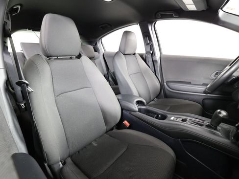 Used 2019 Honda HR-V Sport image 24