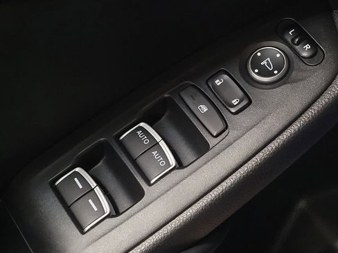 Used 2018 Honda Accord Sport image 27