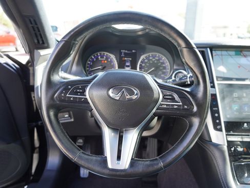 Used 2018 INFINITI Q60 3.0t Luxe w/ Sensory Package 3.0T Luxe image 29