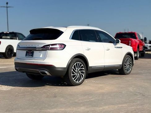 Used 2019 Lincoln Nautilus Reserve w/ Driver Assistance Package FWD image 2