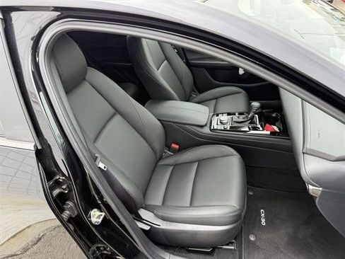 New 2025 MAZDA CX-30 AWD 2.5 S w/ Select Sport Pkg image 19