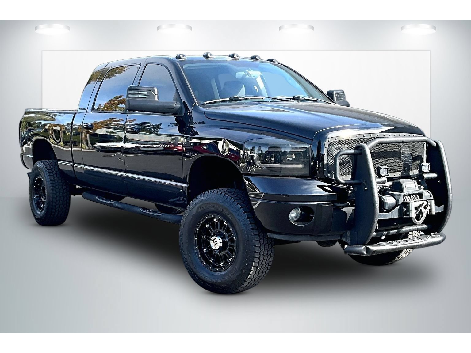 Used 2006 Dodge Ram 2500 Truck Laramie AWD/4WD image 1