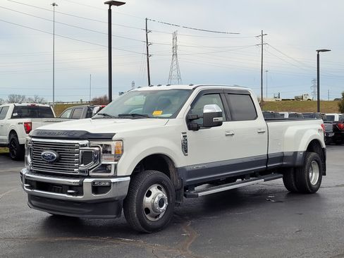 Used 2022 Ford F350 Lariat w/ Lariat Ultimate Package image 8