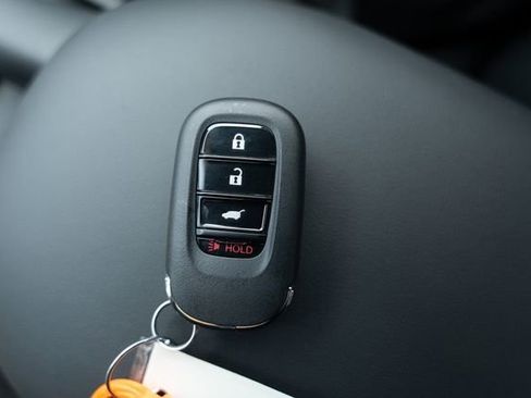 Used 2024 Honda HR-V LX image 28