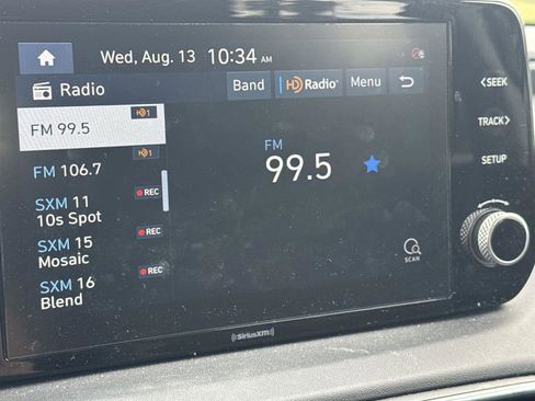 Used 2022 Hyundai Santa Fe SEL image 25