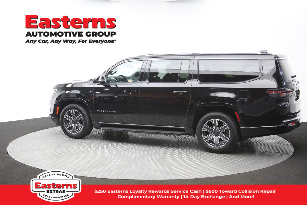 Used 2024 Jeep Wagoneer L Series II RWD image 70