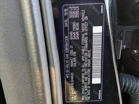 Used 2020 Volvo S60 T6 Momentum w/ Protection Package Premier image 25