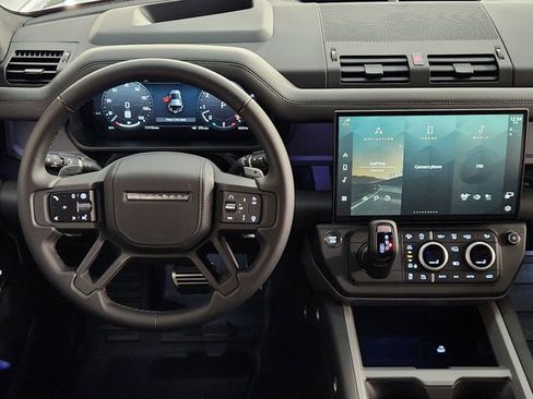 New 2026 Land Rover Defender 110 V8 image 27