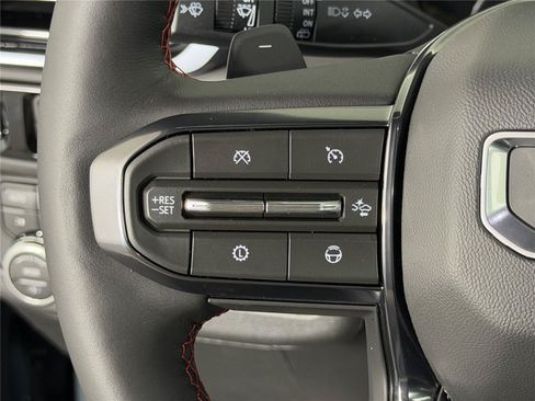 New 2026 GMC Yukon AT4 Ultimate AWD/4WD image 28