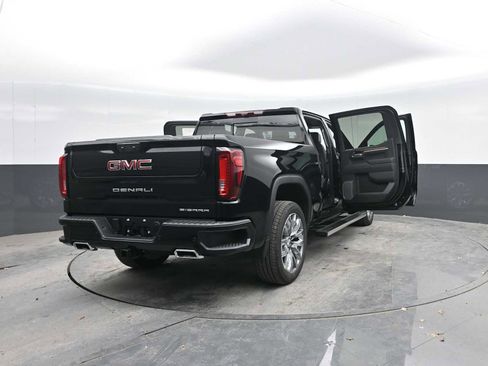 New 2026 GMC Sierra 1500 Denali w/ Denali Reserve Package image 43